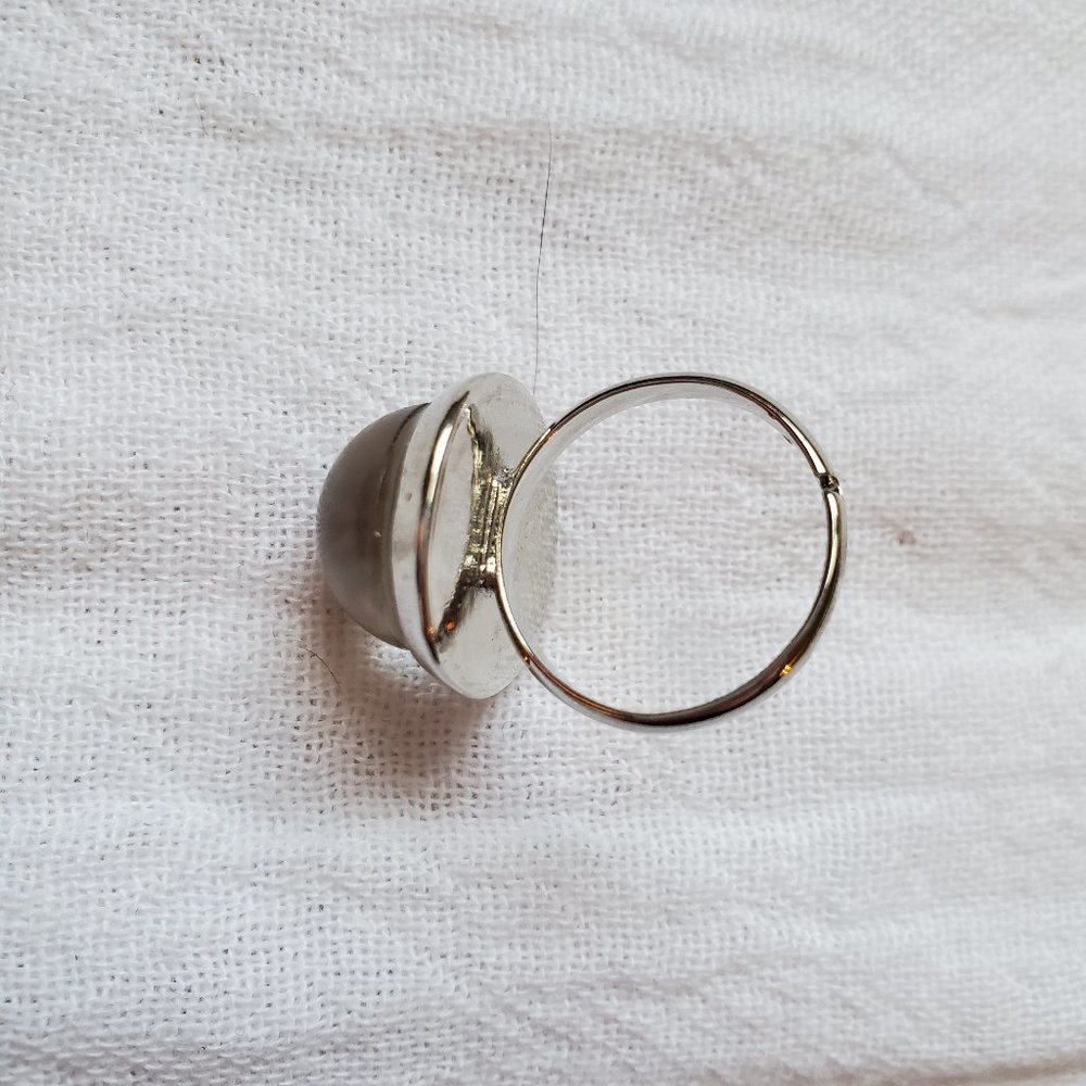 mood ring 💛 - Picture 2 of 5